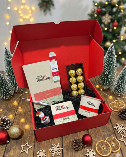 2026 Loading… Kupalı Yılbaşı Hediye Kutusu