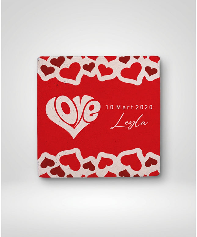 Kişiye Özel Kalpli Taş Bardak Altlığı – İsim & Tarih Yazdırılabilir